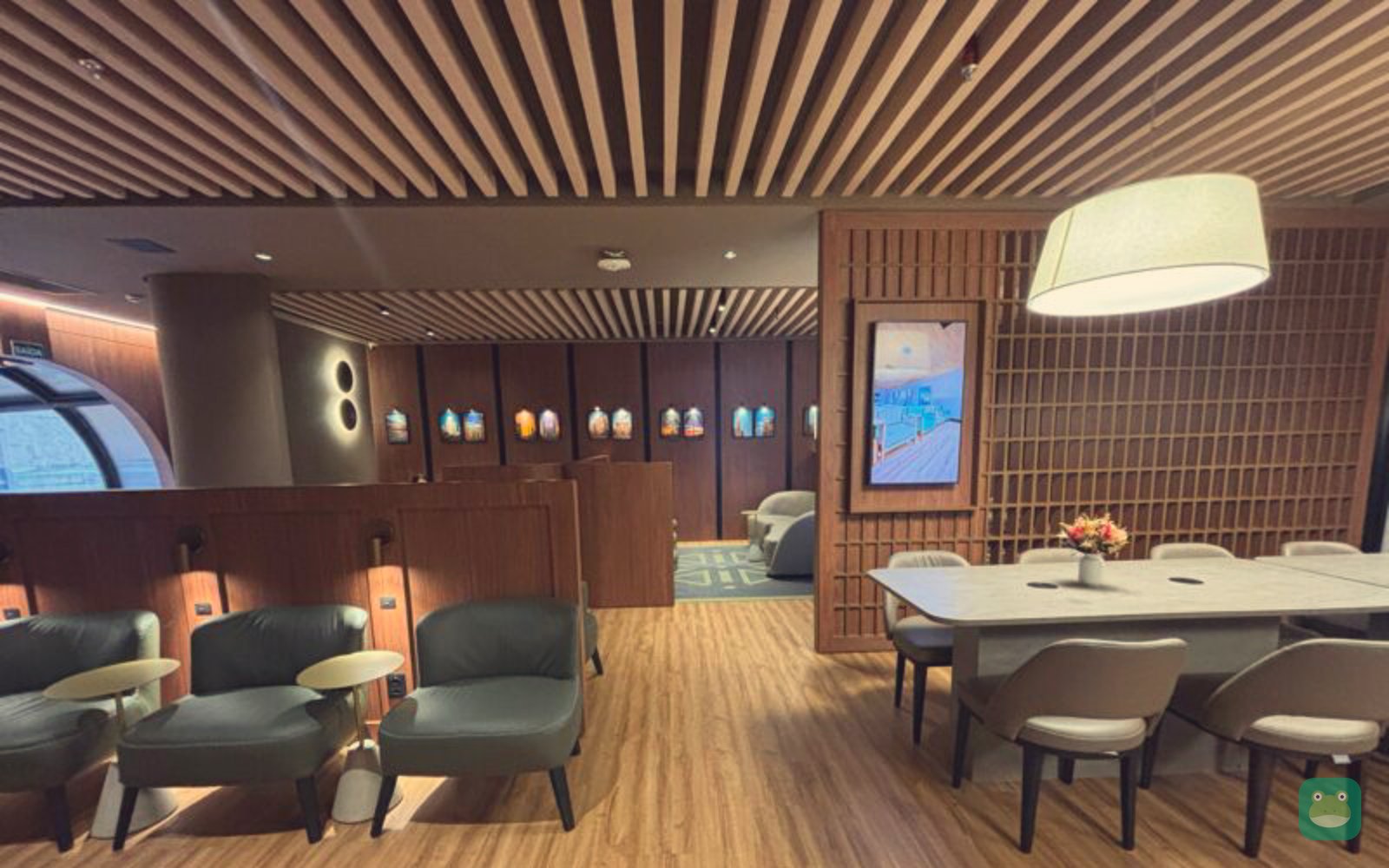 W Premium Lounge Curitiba, CWB Terminal 1 — seating area