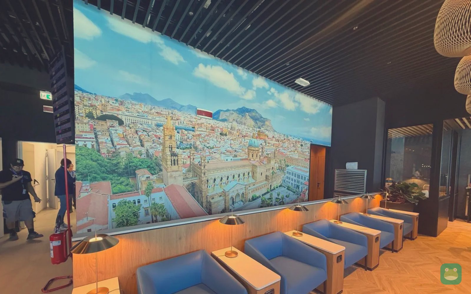 Prima Vista Lounge, PMO Main Terminal — new airside lounge