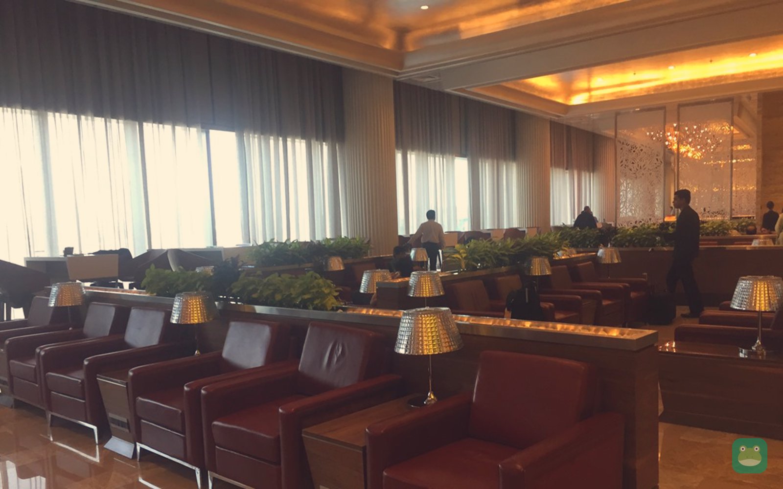 Adani Lounge Domestic (ex-GVK), BOM Terminal 2 — seating with apron views