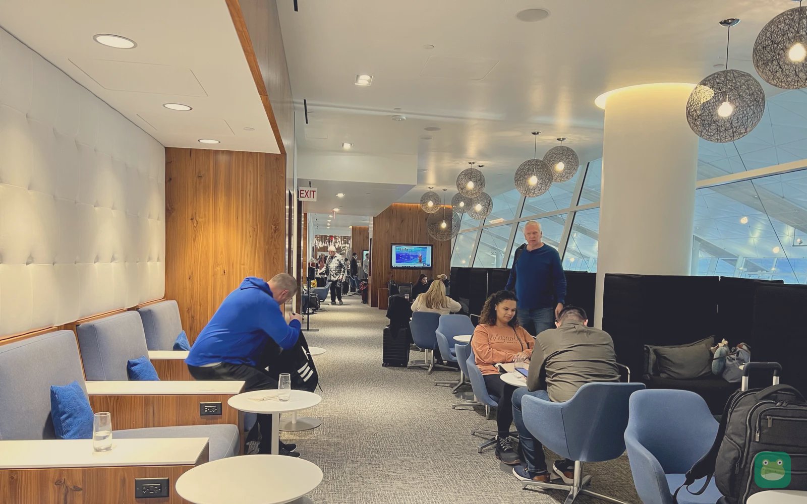 The Centurion Lounge, DFW Terminal D — seating